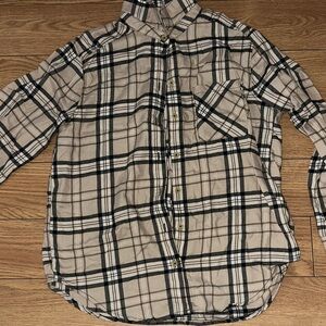 Women’s Plaid Button-Up Shirt